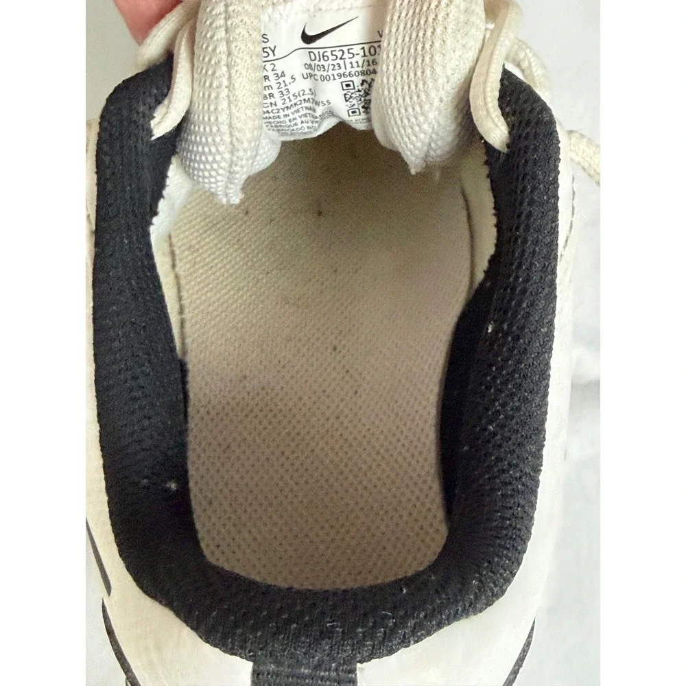 (Nike) Alpha  Fastflex Kids 2.5Y White Black Baseball Cleats DJ6525-101